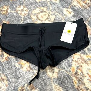 NWOT Body Glove Black Swim Shorts